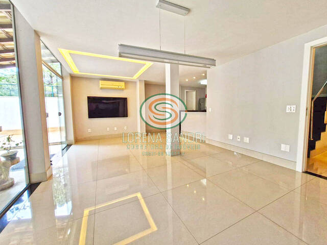 Casa para Venda em Serra - 4